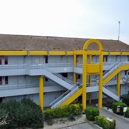 พรีเมียรคลาสเซตบาลารุค Hotel ภายนอก รูปภาพ