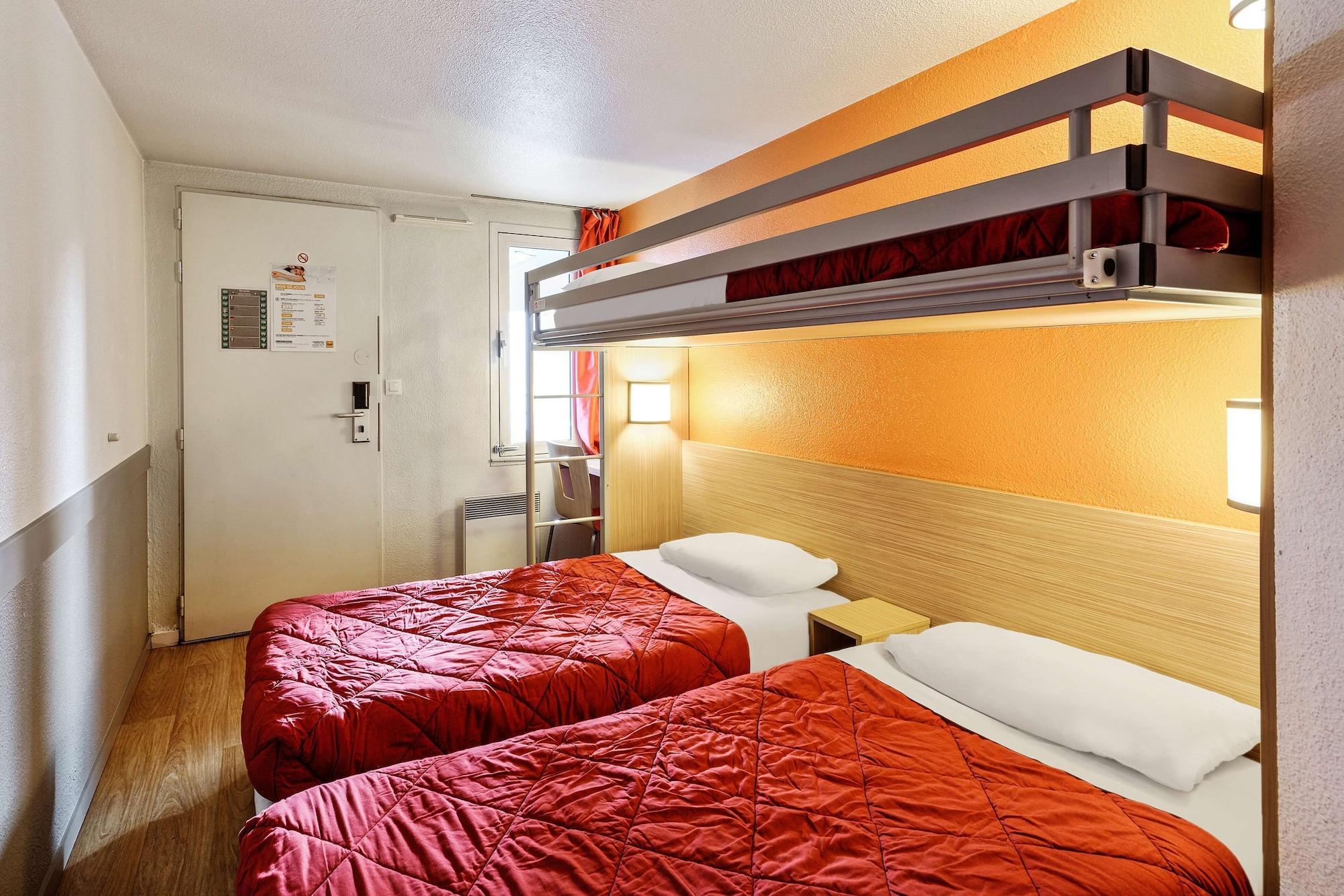 พรีเมียรคลาสเซตบาลารุค Hotel ภายนอก รูปภาพ