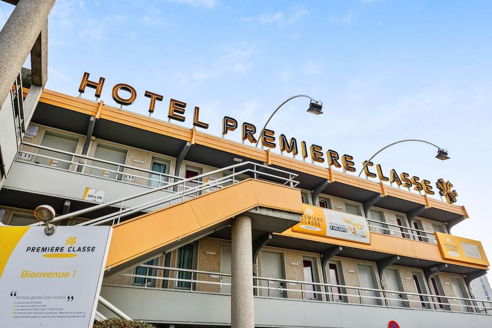 พรีเมียรคลาสเซตบาลารุค Hotel ภายนอก รูปภาพ