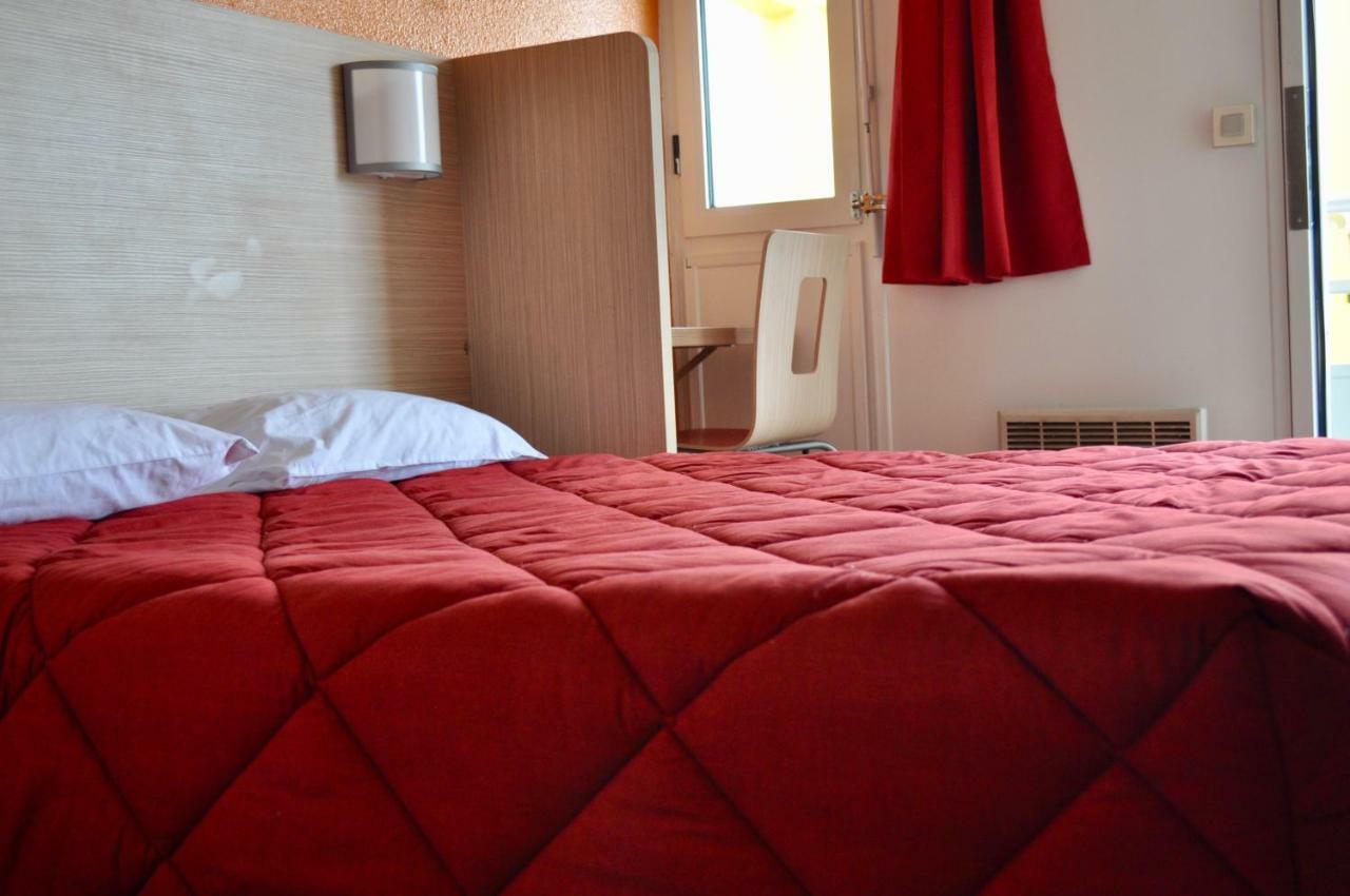 พรีเมียรคลาสเซตบาลารุค Hotel ภายนอก รูปภาพ