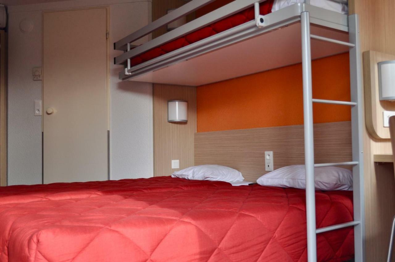 พรีเมียรคลาสเซตบาลารุค Hotel ภายนอก รูปภาพ