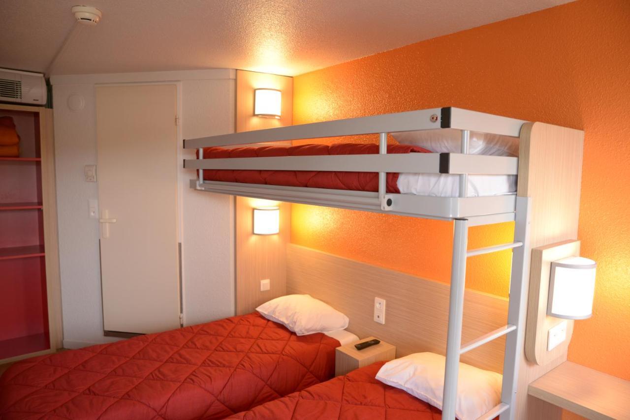 พรีเมียรคลาสเซตบาลารุค Hotel ภายนอก รูปภาพ